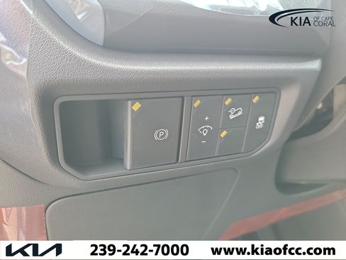New 2027 Kia Seltos S FWD image 21