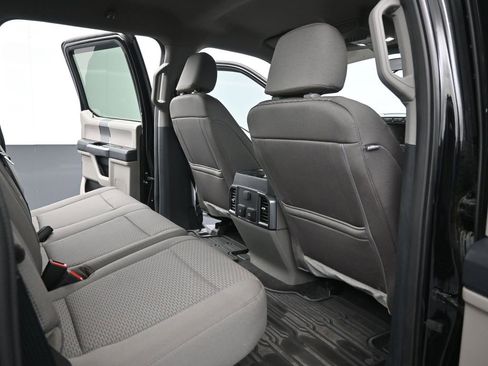 Used 2022 Ford F250 XLT w/ XLT Premium Package image 14