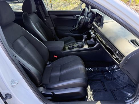 Used 2024 Honda Civic Sport image 18