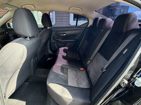 Used 2021 Nissan Sentra SR image 9