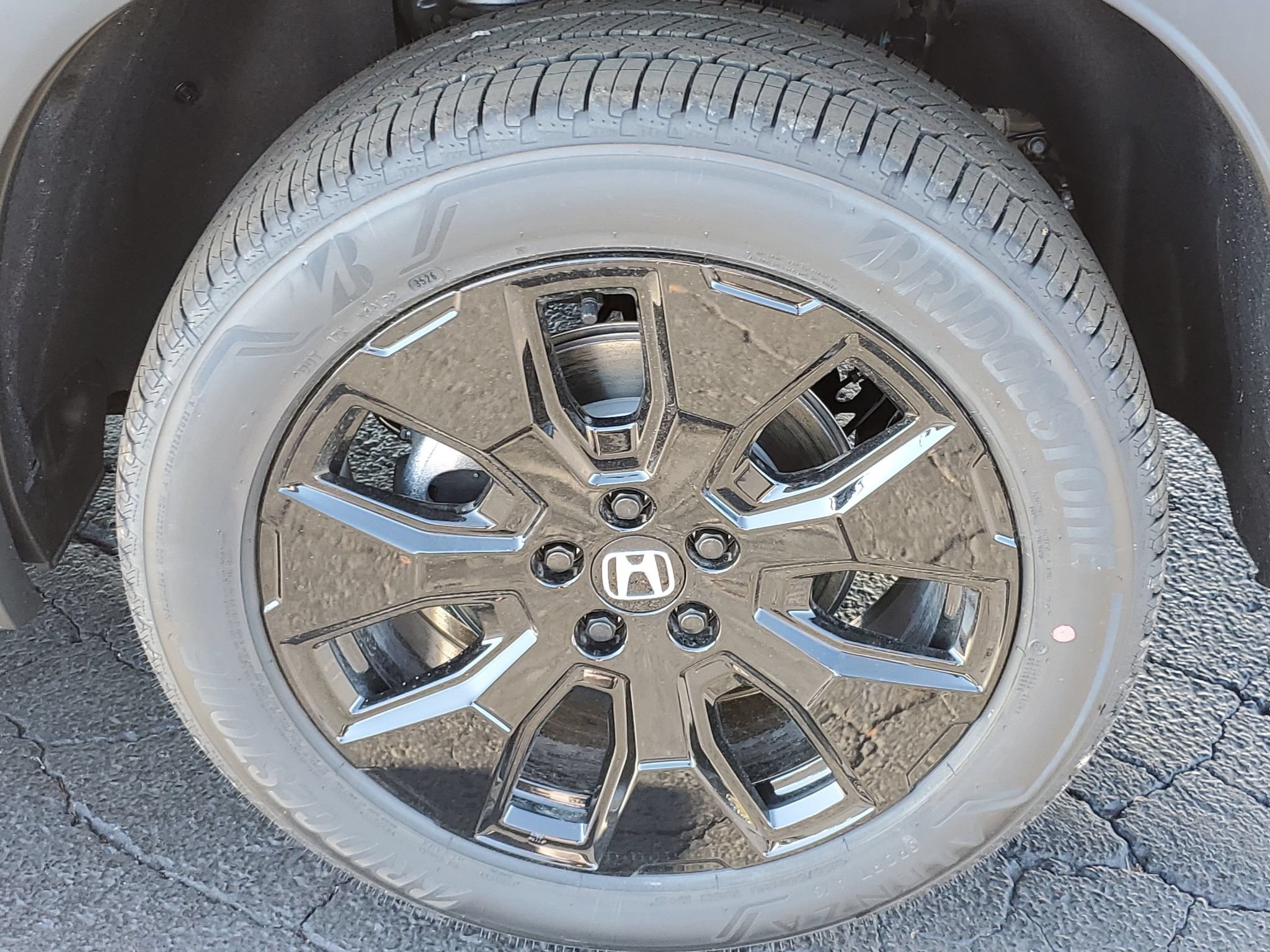 New 2026 Honda Pilot Black Edition image 35