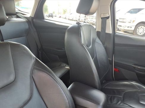 Used 2015 Ford Focus Titanium w/ Titanium Technology Package image 12