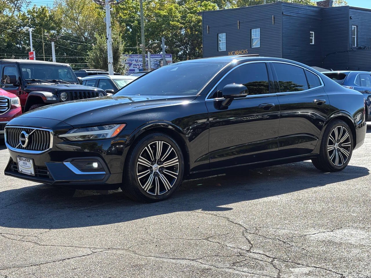 Used 2019 Volvo S60 T5 Inscription FWD image 4