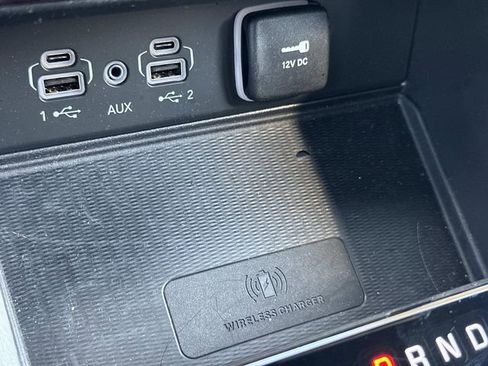 New 2025 Jeep Grand Cherokee Laredo X w/ Luxury Tech Group I image 28