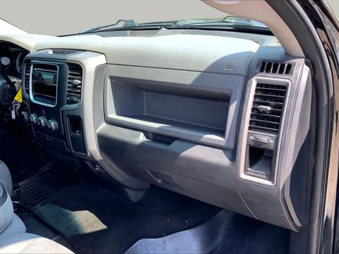 Used 2014 RAM 1500 Express AWD/4WD image 18