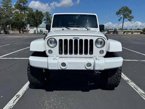 Used 2016 Jeep Wrangler Unlimited Sahara w/ Connectivity Group image 3