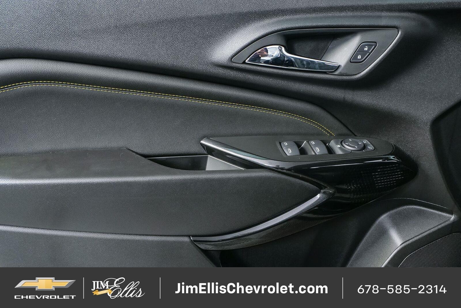 Used 2026 Chevrolet Trax ACTIV w/ Sunroof Package FWD image 6