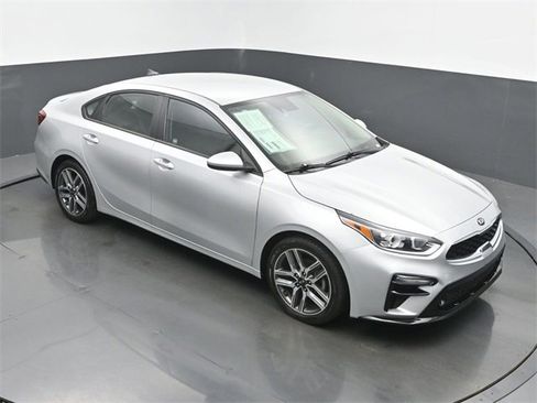 Used 2019 Kia Forte S image 44