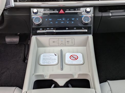 New 2026 Hyundai Santa Fe SEL FWD image 19