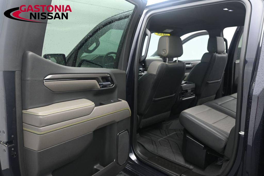 Used 2024 Chevrolet Silverado 1500 ZR2 w/ Technology Package AWD/4WD image 11