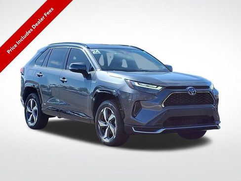 Used 2024 Toyota RAV4 SE AWD/4WD image 1