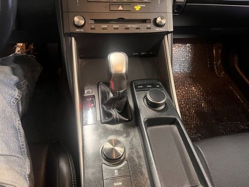 Used 2015 Lexus IS 250 image 24