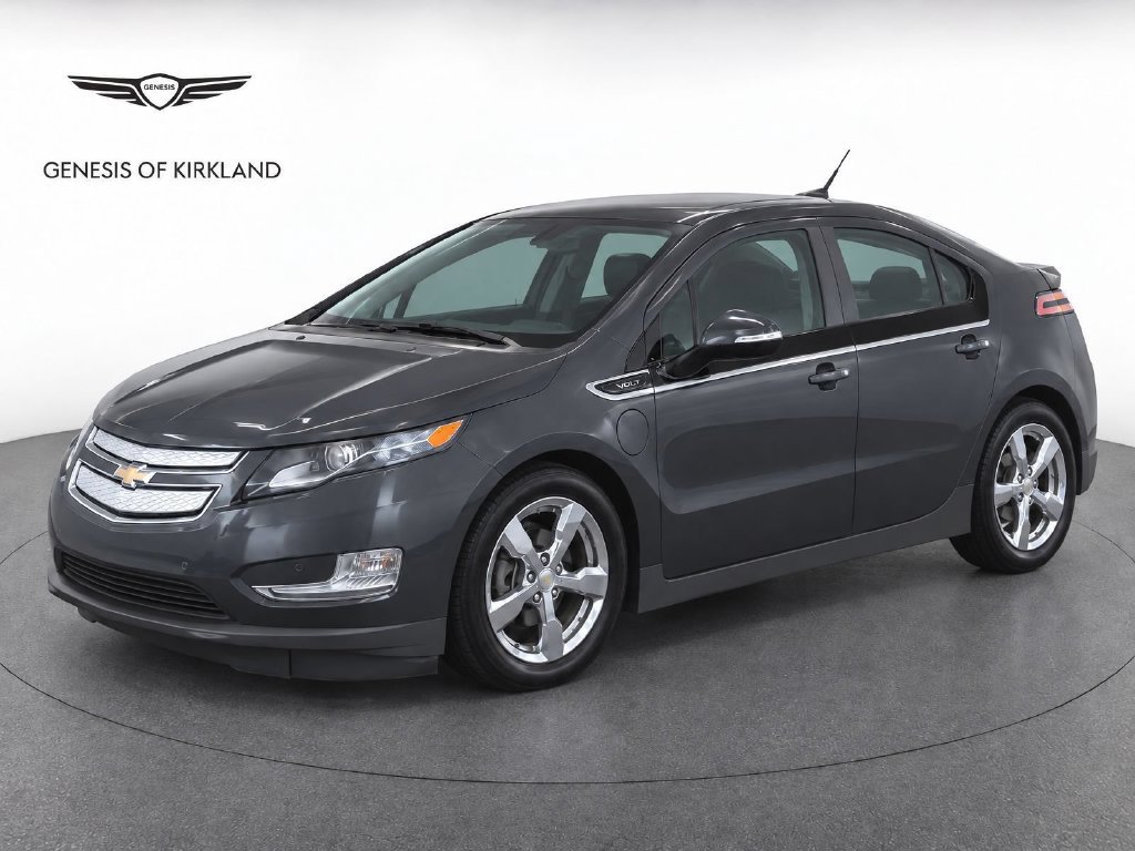 Used 2014 Chevrolet Volt Premium w/ Premium Trim Package FWD image 2