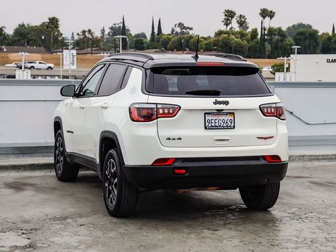 Used 2019 Jeep Compass Trailhawk image 6