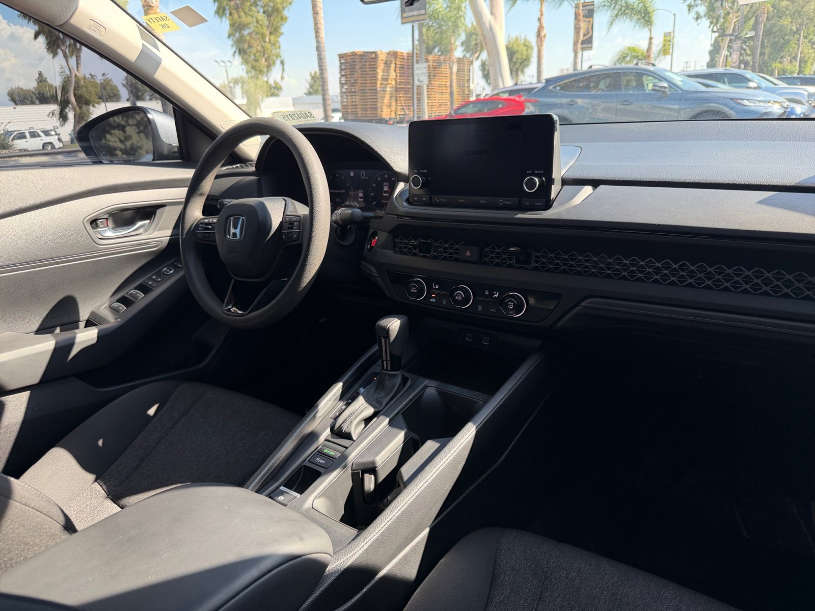 Used 2025 Honda Accord LX image 16