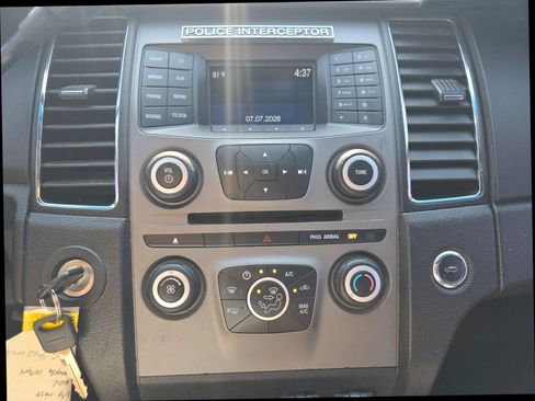 Used 2014 Ford Taurus Police Interceptor AWD image 24