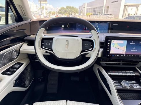 New 2026 Lincoln Nautilus Black Label AWD/4WD image 17