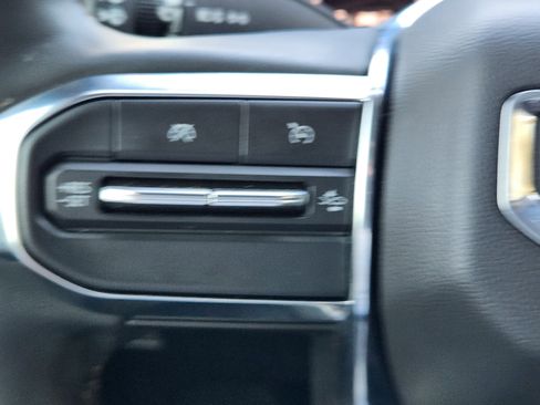 Certified 2023 GMC Canyon Denali image 30