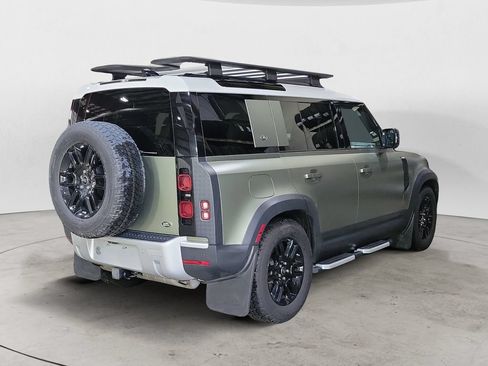 Certified 2020 Land Rover Defender 110 HSE AWD/4WD image 5