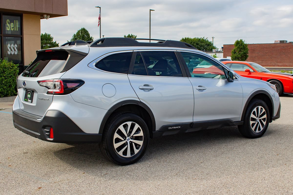 Used 2022 Subaru Outback Premium AWD/4WD image 10