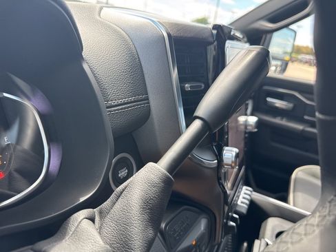 New 2025 RAM 2500 Laramie image 31