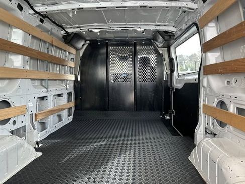 Used 2023 Ford Transit 250 Low Roof AWD w/ Exterior Upgrade Package image 13