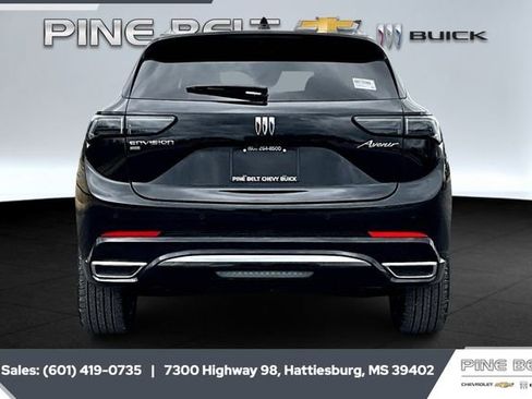 New 2025 Buick Envision Avenir image 4