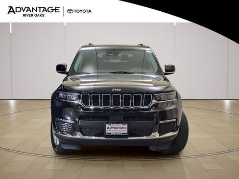 Used 2023 Jeep Grand Cherokee L Limited image 3
