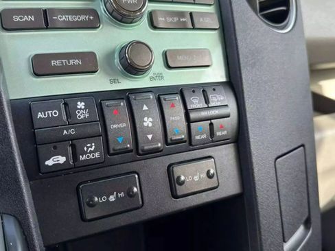 Used 2010 Honda Pilot EX-L image 22