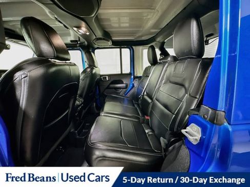 Used 2022 Jeep Wrangler Unlimited Sahara w/ Cold Weather Group AWD/4WD image 29