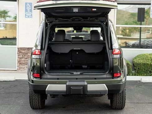 Used 2025 Lexus GX 550 image 16