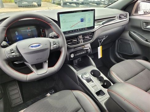 New 2025 Ford Escape ST-Line w/ Tech Pack #1 image 8