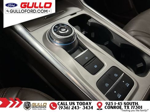 Certified 2023 Ford Explorer King Ranch w/ Technology Package RWD image 29