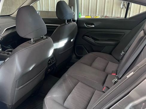 Used 2020 Nissan Altima 2.5 SV image 8