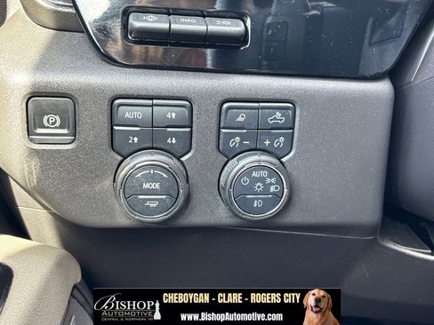 Used 2025 Chevrolet Silverado 1500 ZR2 w/ Technology Package AWD/4WD image 26