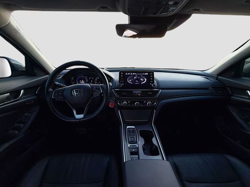 Used 2022 Honda Accord Touring image 15