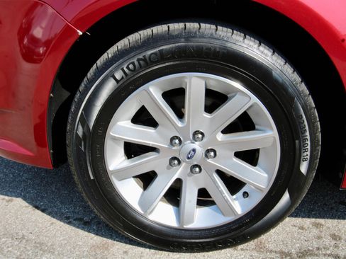 Used 2009 Ford Flex SEL image 12