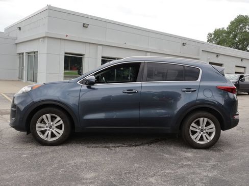 Used 2018 Kia Sportage LX w/ LX Popular Package FWD image 5