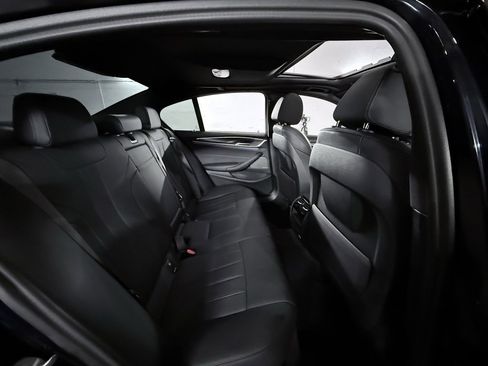 Used 2023 BMW 540i xDrive w/ M Sport Package image 26