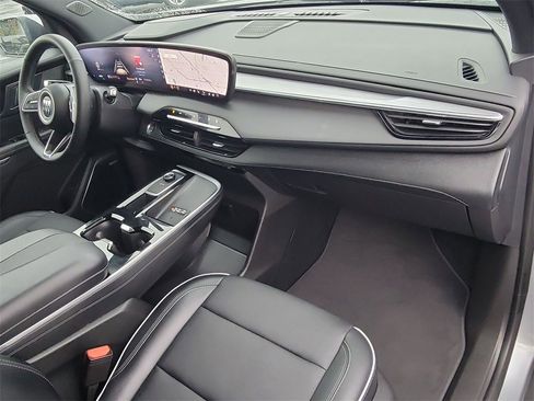 Used 2026 Buick Enclave Preferred image 29