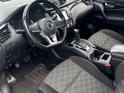 Used 2022 Nissan Rogue Sport SV AWD/4WD image 10