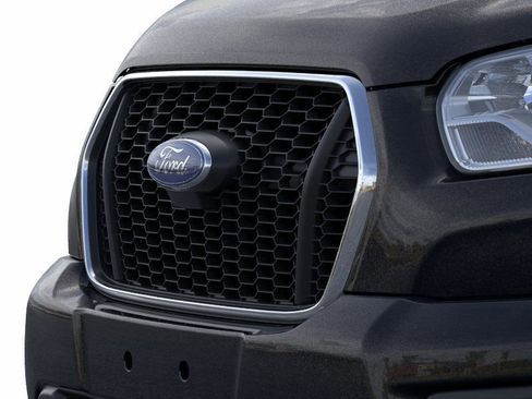 New 2025 Ford Transit 350 XLT image 17