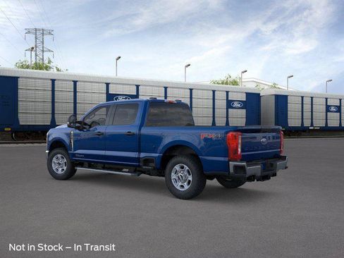 New 2026 Ford F250 XLT w/ FX4 Off-Road Package AWD/4WD image 4