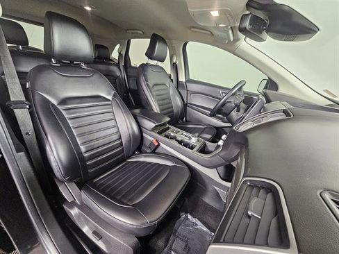 Used 2022 Ford Edge SEL image 14
