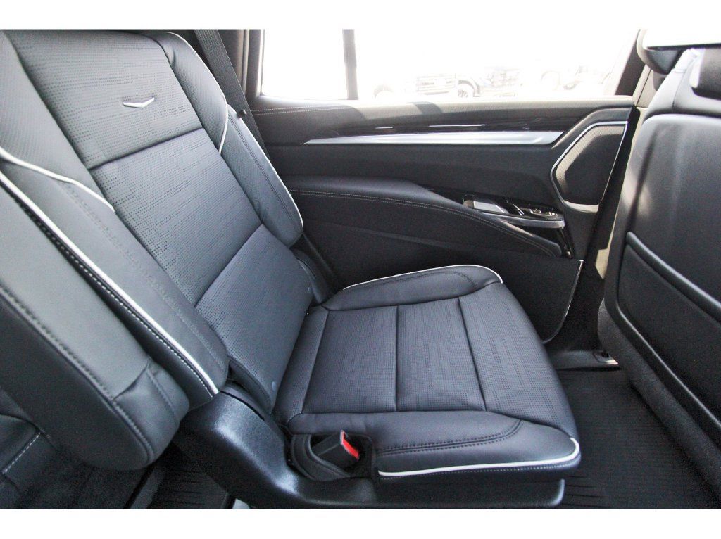New 2027 Cadillac Escalade Sport w/ Touring Package AWD/4WD image 11