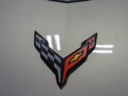 Used 2021 Chevrolet Corvette Stingray Preferred Cpe w/ Z51 Performance Package image 16