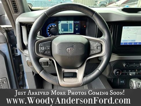 Used 2023 Ford Bronco Black Diamond AWD/4WD image 9
