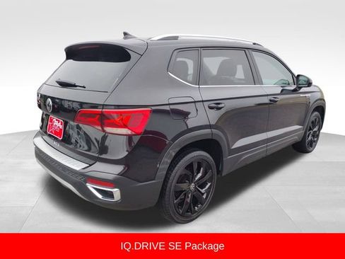 Used 2022 Volkswagen Taos SE image 6
