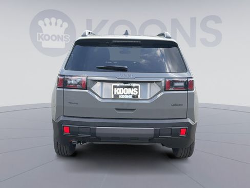 New 2026 Jeep Cherokee Laredo AWD/4WD image 5