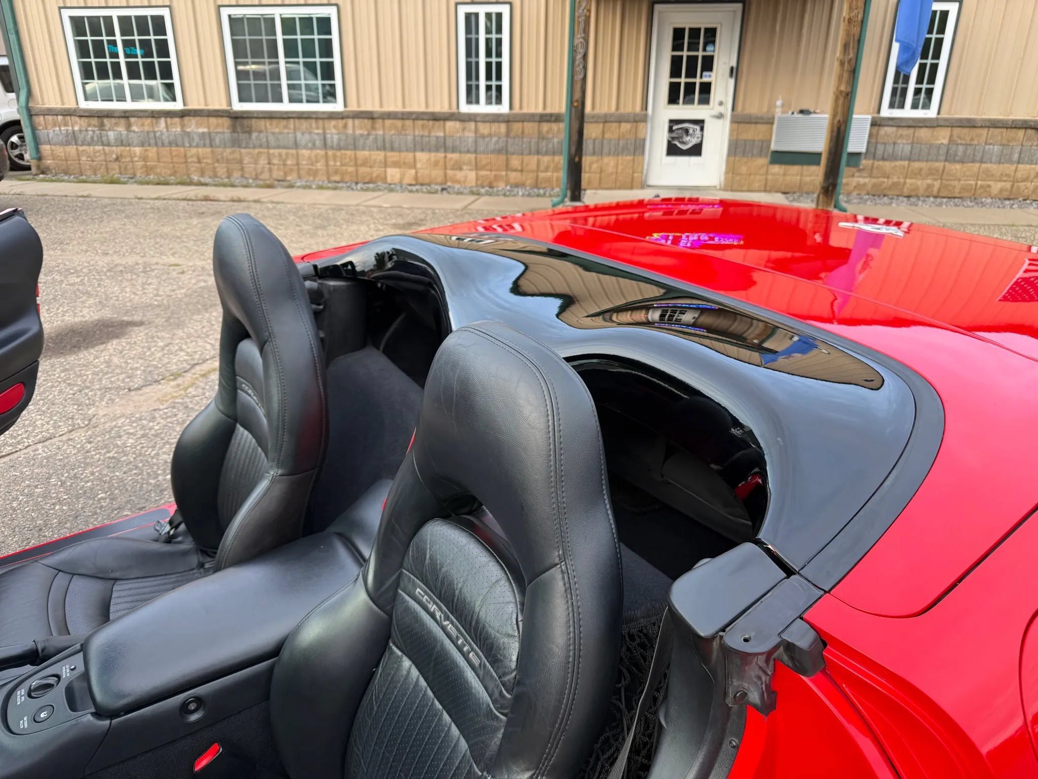 Used 2003 Chevrolet Corvette Convertible w/ Preferred Equipment Group1 RWD image 22